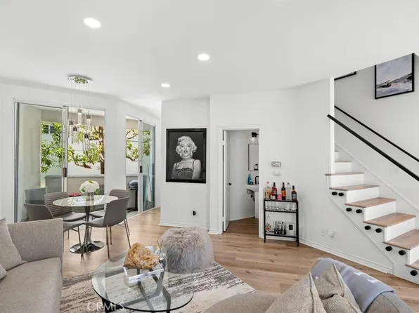 2101 E 15th St APT 9, Newport Beach, CA 92663