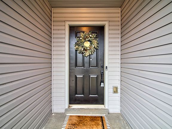 4th image of 1375 Whitt Ln