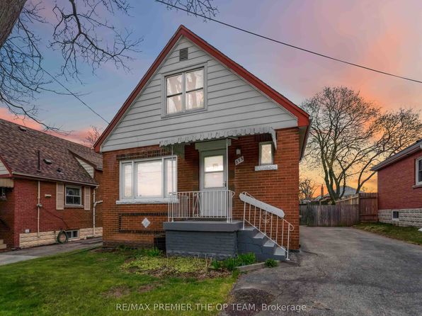 273 E 13th St, Hamilton, ON L9A 3Z8