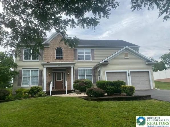 2509 Somerset Rd, Whitehall, PA 18052