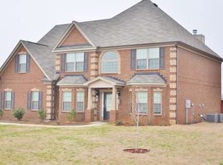 2 Utah Ct, Fort Mitchell, AL 36856