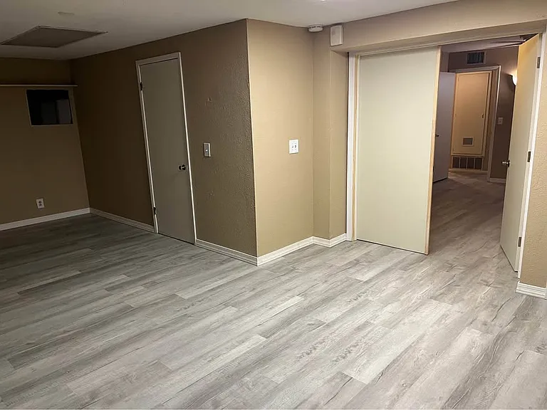 1412 W 6th Ave #1 — Photo 11