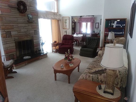 5th image of 35897 Danner Dr
