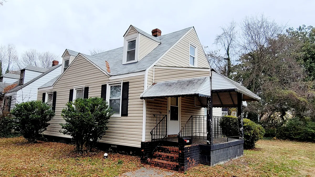 Building Photo - 3501 Meadowbridge Rd