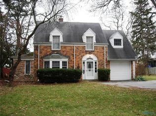 930 River Rd, Maumee, OH 43537