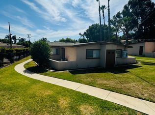 1027 Chestnut St, Escondido, CA 92025