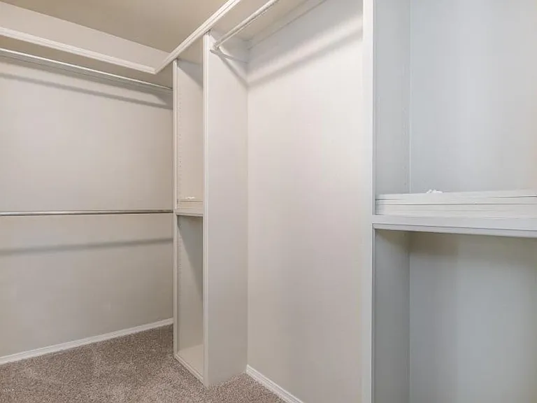 8 Windy Meadow Ln — Photo 10