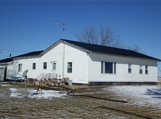 1385 227th Ave, Greeley, IA 52050