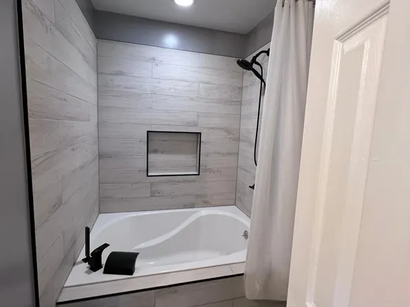 15626 Elsmere Ct, Bowie, MD 20716