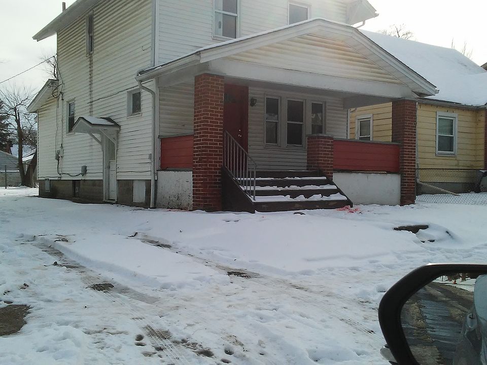 1st image of 1375 Loretta Ave
