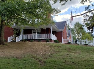 2725 Nat Rogers Rd, Boston, KY 40107