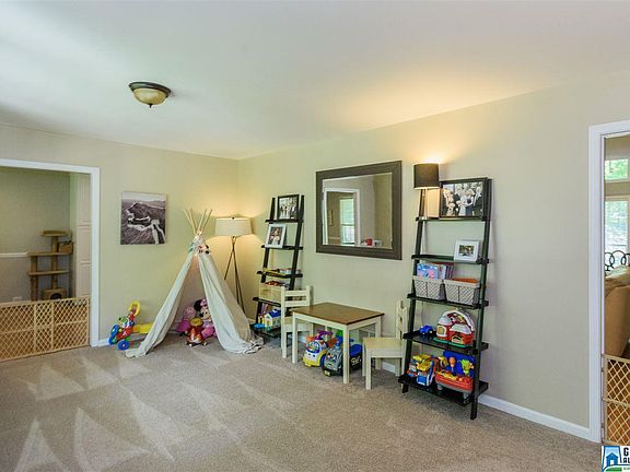 4th image of 3422 Flintshire Dr