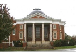 415 S Church St, Burlington, NC 27215