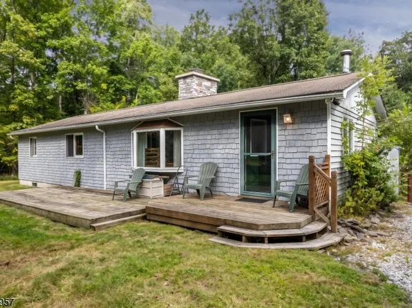 11 Doris Dr, Frankford Twp., NJ 07860