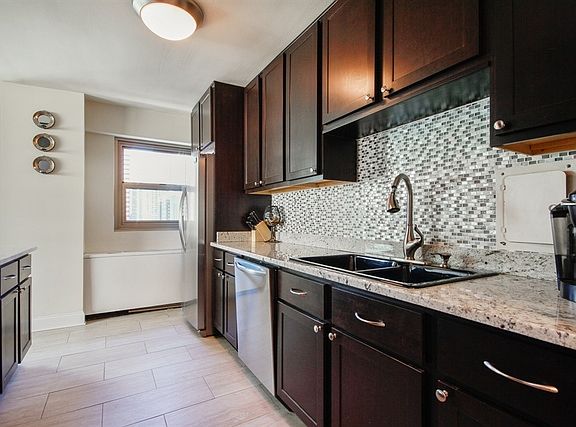 5th image of 535 N Michigan Ave APT 2109