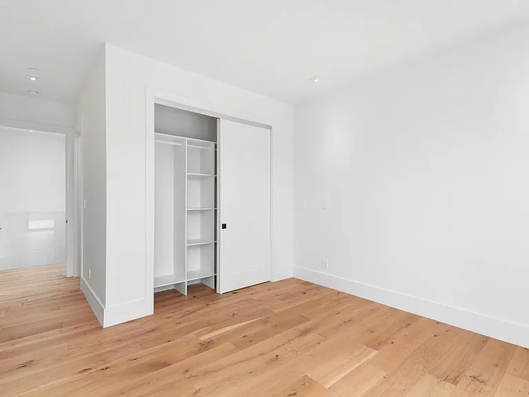 807 Treat Ave — Photo 14