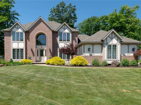 11960 Apollo Dr, North Royalton, OH 44133