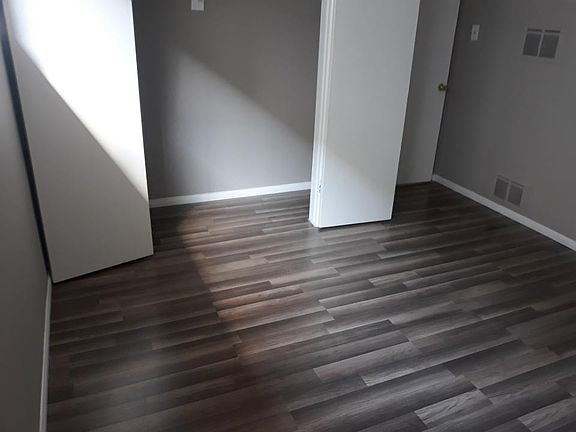 2nd image of 906 N Curson Ave APT 6