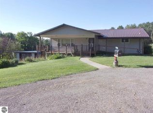 645 W Oyster Rd, Rose City, MI 48654