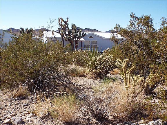 3rd image of 16565 N LARIAT Drive