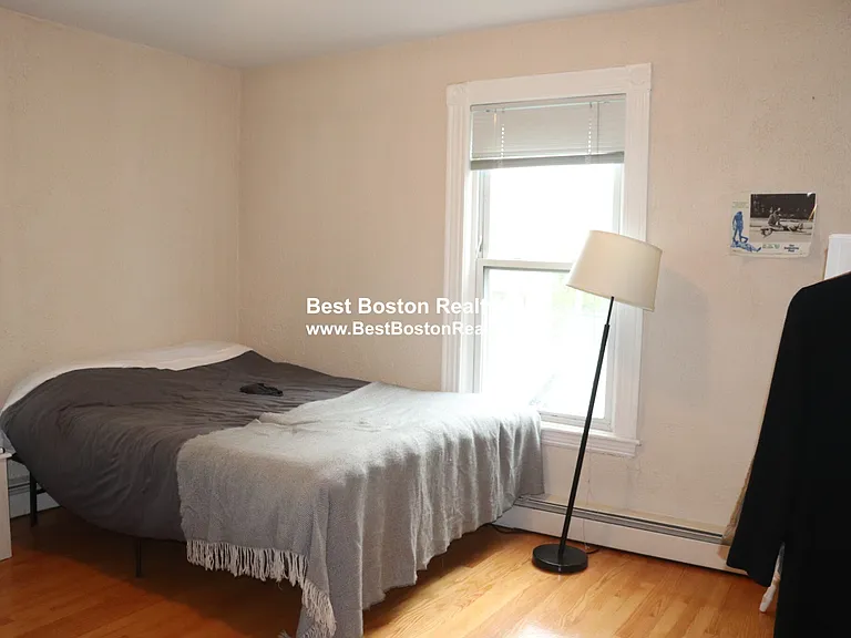 350 Allston St #3 — Photo 4