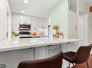 10104 Stoneybrook Dr, Silver Spring, MD 20910