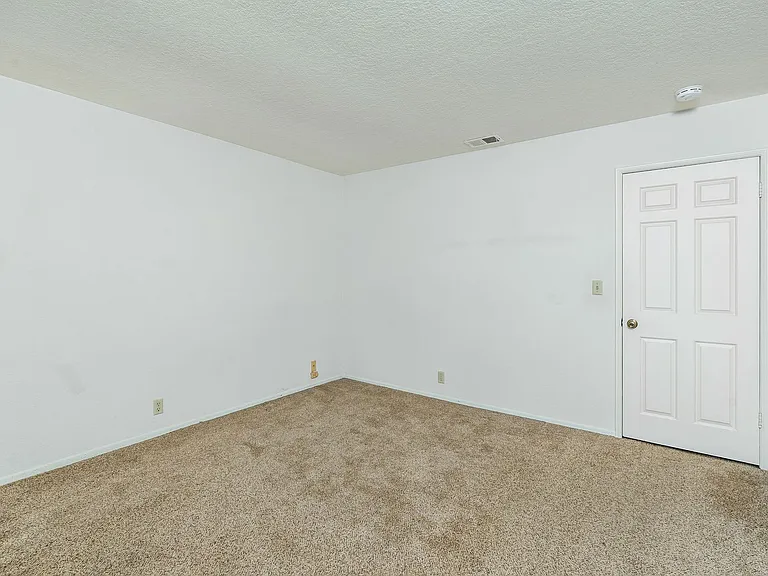 119 Loma Vista St — Photo 15