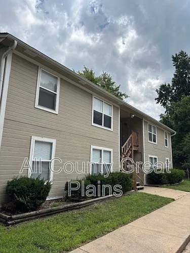 609 S Lakehurst Dr #A Photo 1