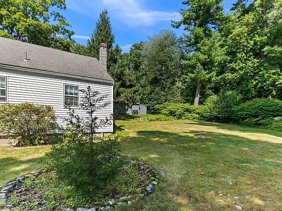 4th image of 41 Everett St