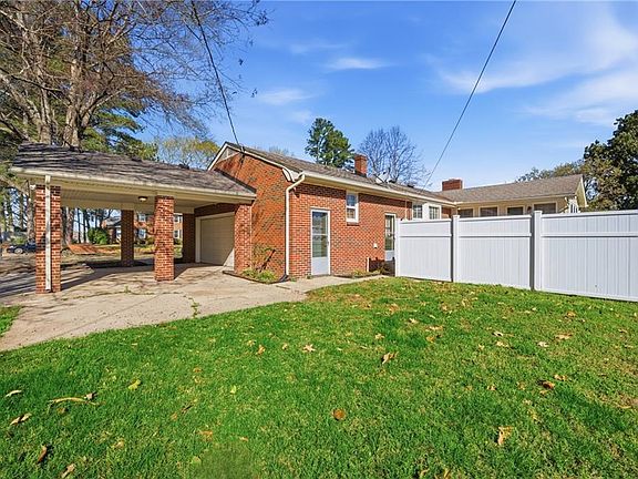 5th image of 307 Ridgeland Dr