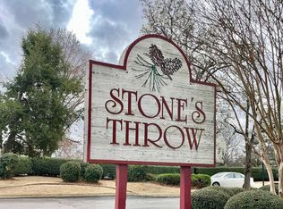 1012 Stones Throw Dr NW, Huntsville, AL 35806
