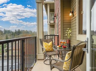 6800 132nd Pl SE UNIT E301, Newcastle, WA
