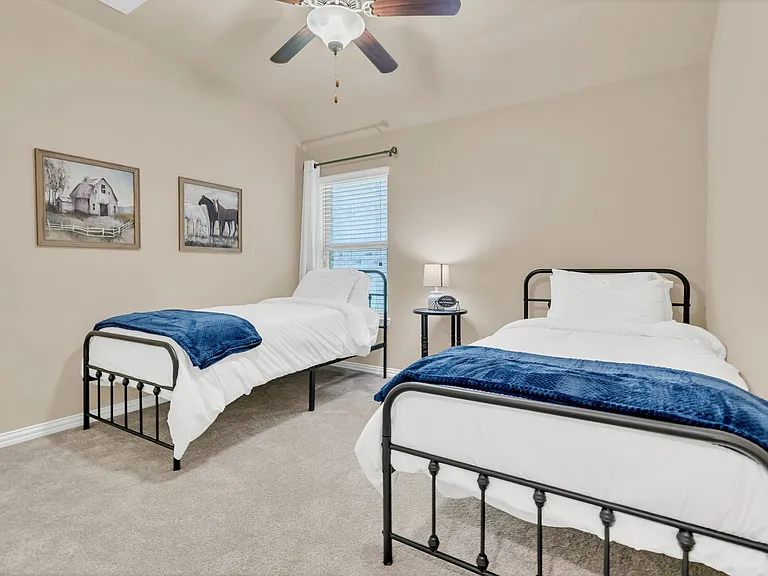 905 Avian Dr — Photo 19