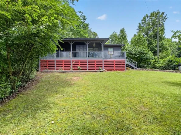 61 Rogers Cove Ln, Clayton, GA 30525