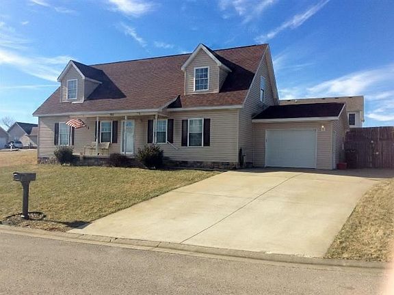 3rd image of 705 Ashley Ct