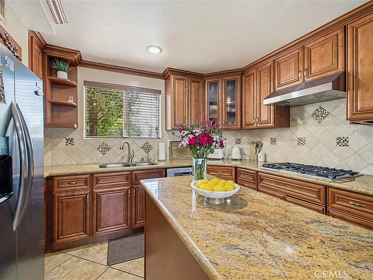 5305 White Oak Ave #D — Photo 16