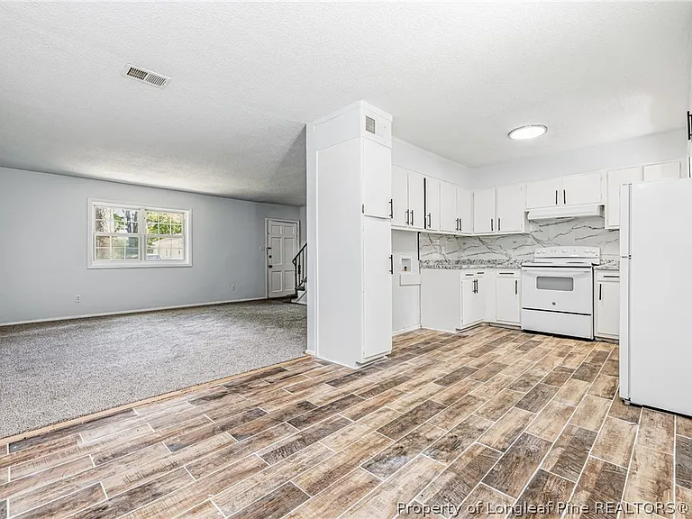 2436 Bragg Blvd — Photo 14