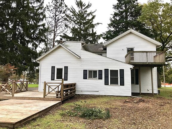 3rd image of 5720 Oakland Dr