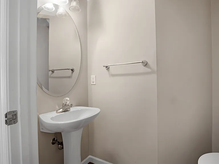 6916 La Christa Way #120 — Photo 18