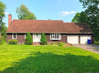 890 Copper Hill Rd, West Suffield, CT 06093