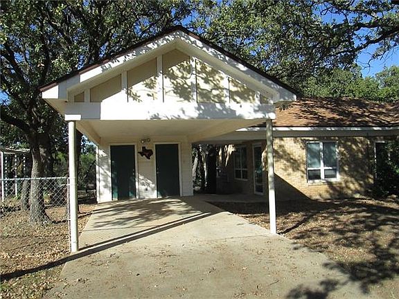2nd image of 1322 Park Dr