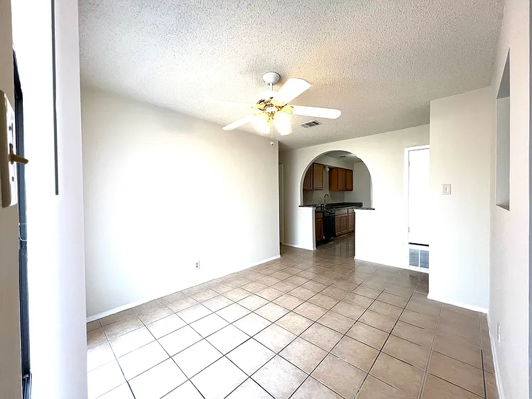 8818 Ridge Gate St — Photo 11