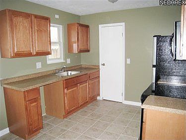 3rd image of 6223 Mentor Park Blvd