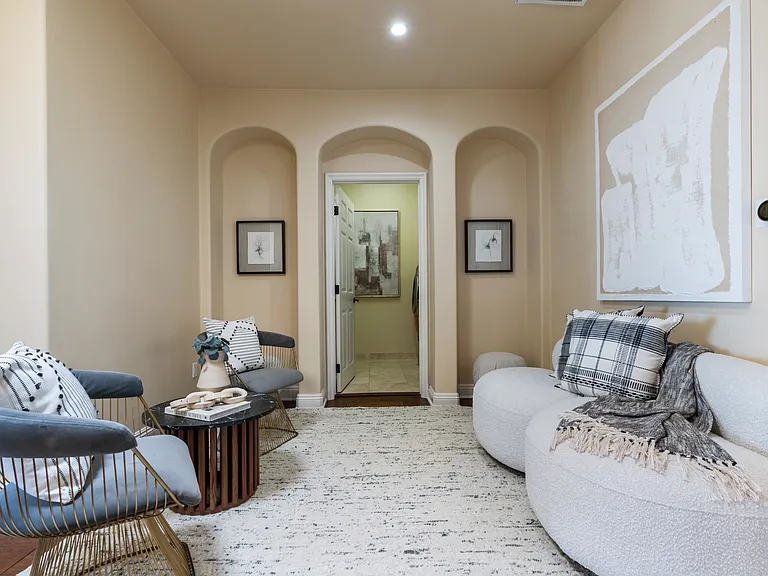 23963 De Ville Way #11 — Photo 32