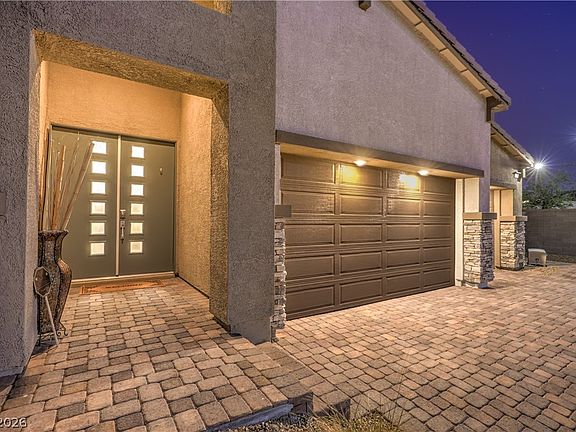 3rd image of 251 Robson Ridge Ln