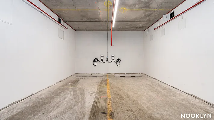 Rented by Nooklyn NYC LLC | media 43