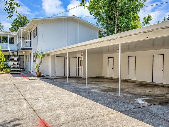 2nd image of 752 Beaver Street