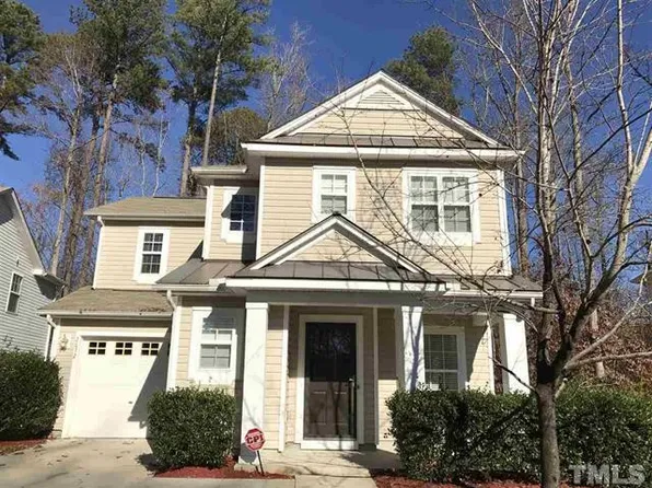 2672 Pebble Meadow Ln, Raleigh, NC 27610