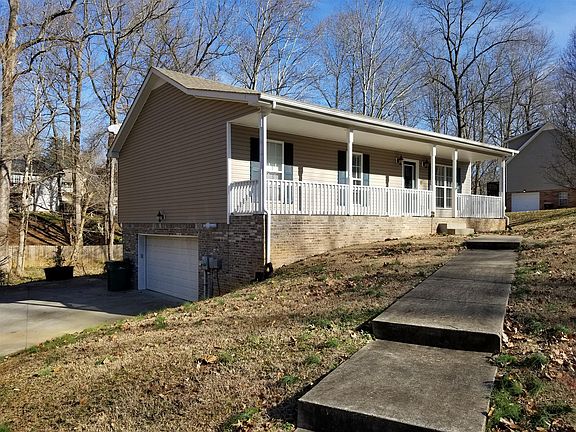 4th image of 2261 Ermine Dr