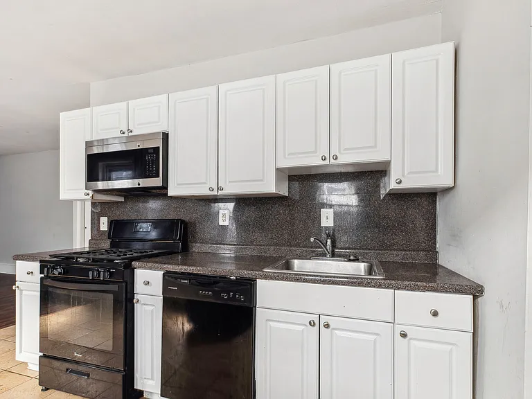 4161 Ridge Ave #2B — Photo 19